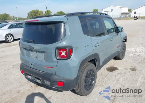 2018 Jeep Renegade Trailhawk 4X4 из США, поврежденный, VIN ZACCJBCB9JPH94107